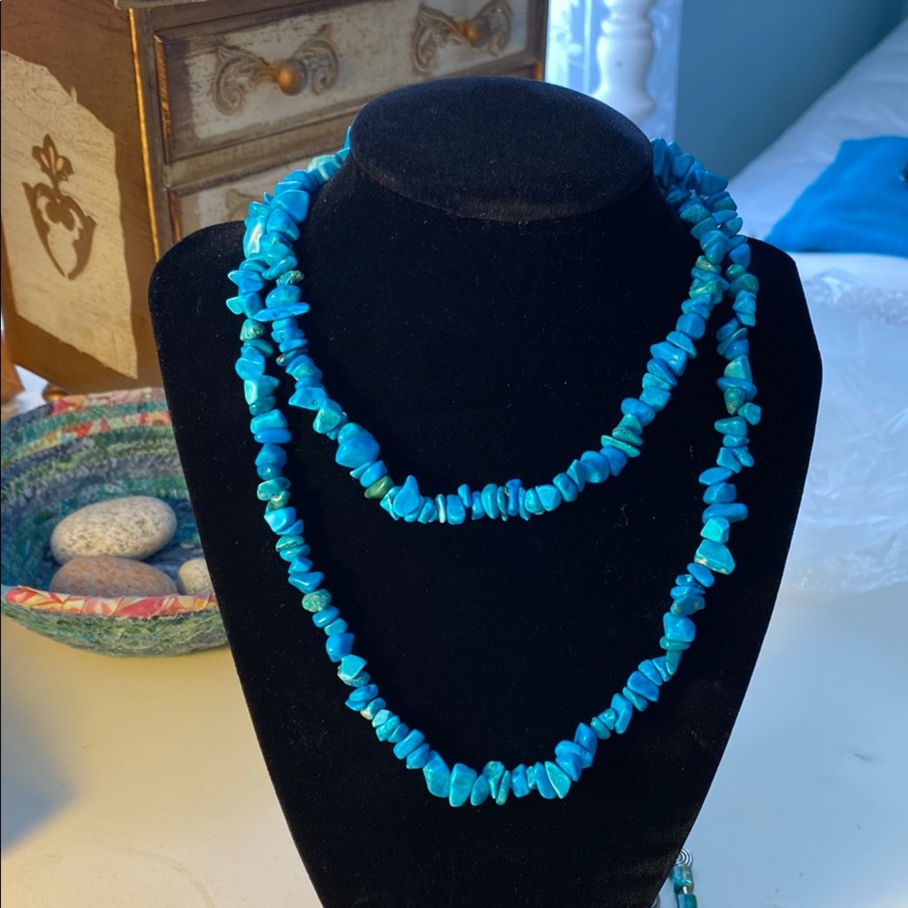 Turquoise Beaded Necklace